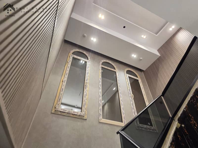 4 WhatsApp Image 2025-10-02 at 15.57. 09_0bf2dba9. jpg