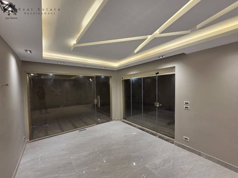 12 WhatsApp Image 2025-10-02 at 15.57. 10_d8da91ec. jpg