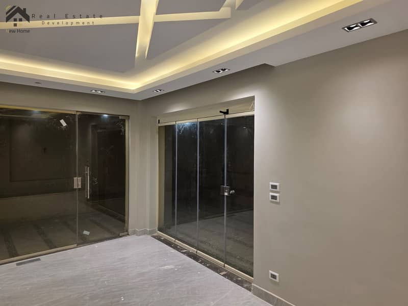 18 WhatsApp Image 2025-10-02 at 15.57. 11_705fcb77. jpg