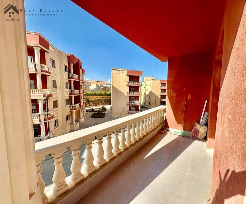 4 WhatsApp Image 2025-12-03 at 23.05. 29_4bb2946b. jpg