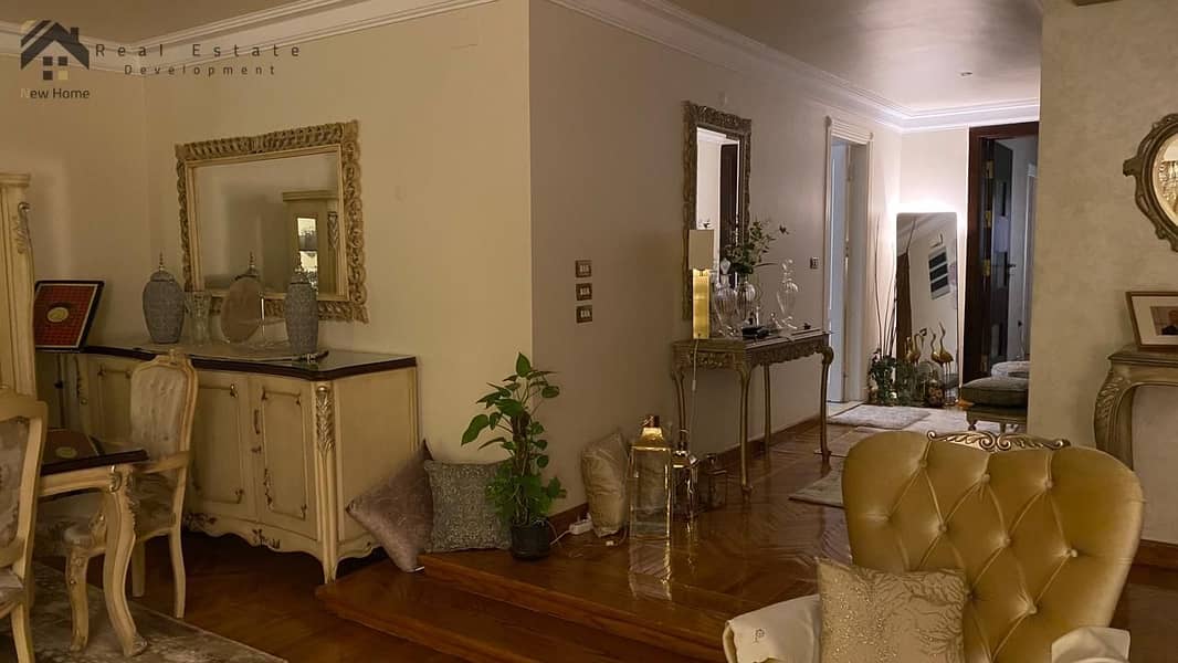 14 4814070a-32cf-4129-8c2c-015b18f19502. jpeg