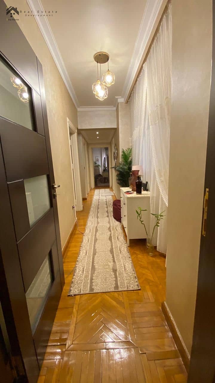 2 edc22a2e-4627-417e-bce2-8c8bbc2cec33. jpeg