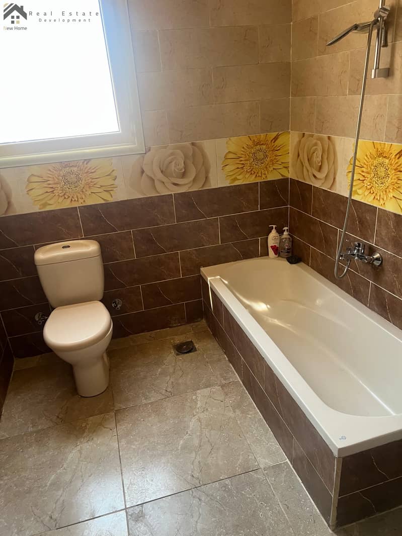 14 WhatsApp Image 2025-10-06 at 12.34. 30_1ad71c75. jpg