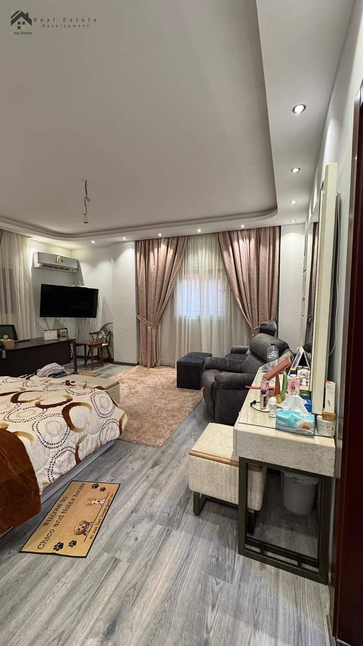 2 WhatsApp Image 2025-10-06 at 12.45. 20_ea8aabaf. jpg