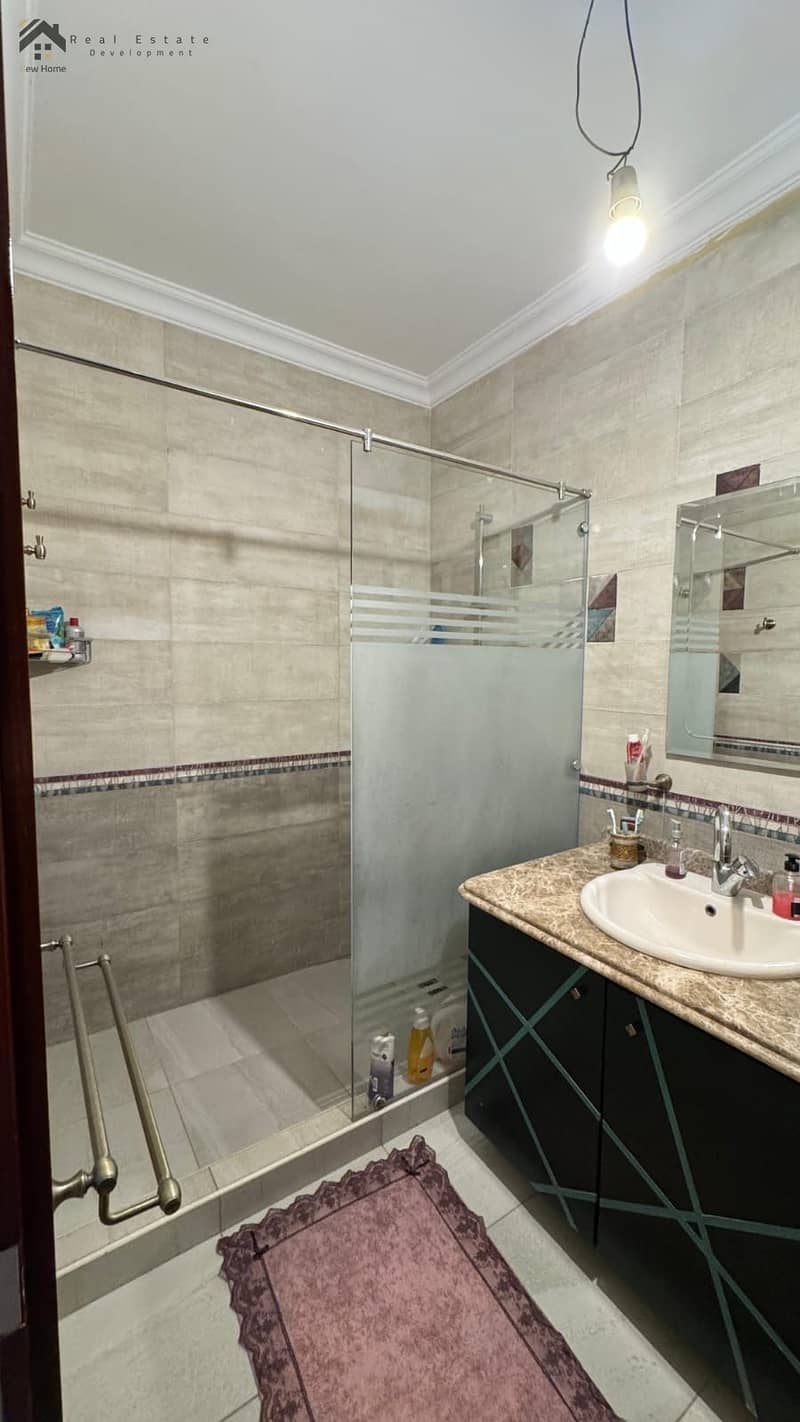 23 WhatsApp Image 2025-10-06 at 12.45. 22_0297086a. jpg