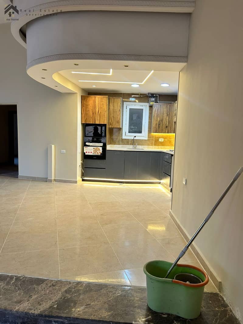 10 WhatsApp Image 2025-12-06 at 13.07. 20_899ab911. jpg