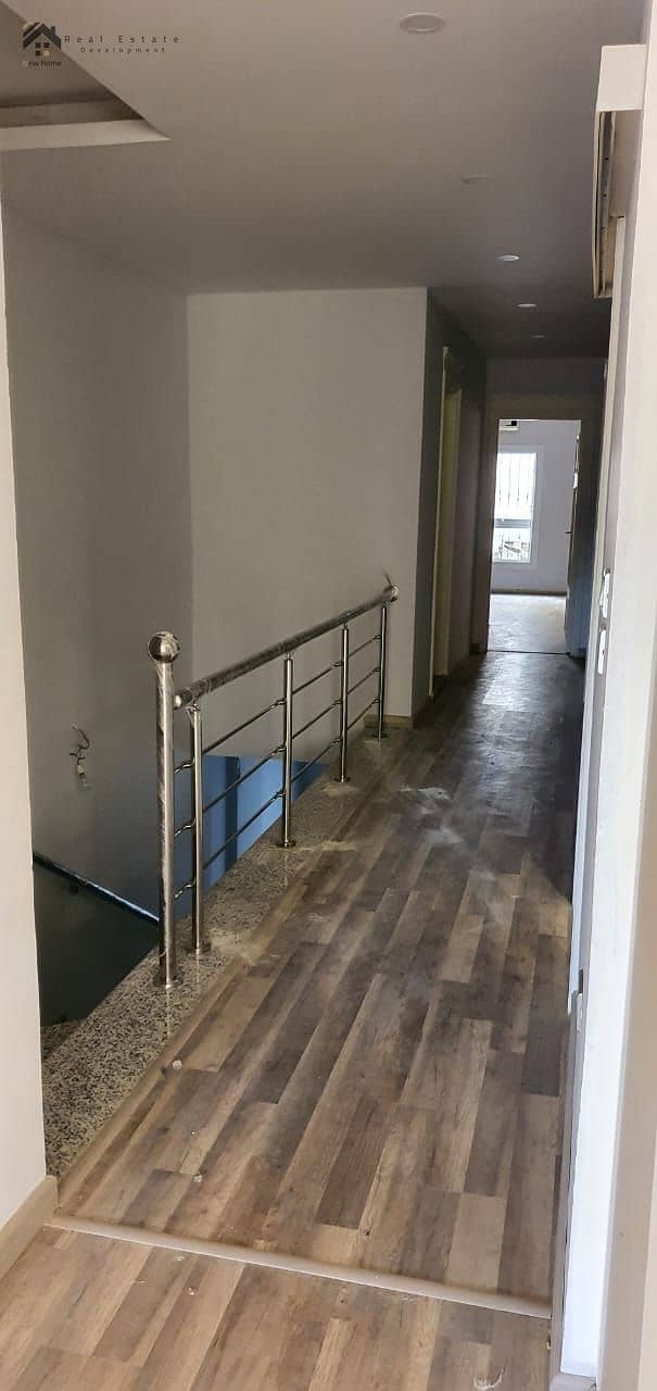 4 WhatsApp Image 2025-12-06 at 13.20. 43_c9082e76. jpg