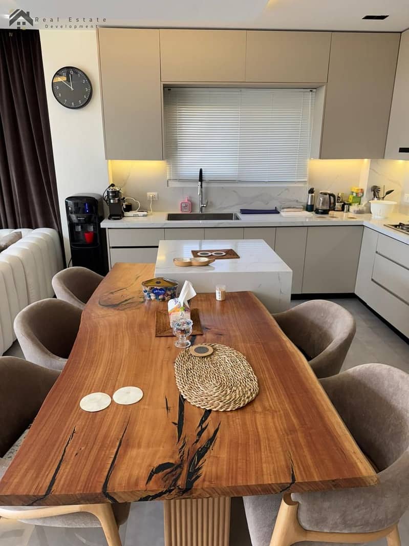 5 WhatsApp Image 2025-12-06 at 13.24. 22_9cf98997. jpg