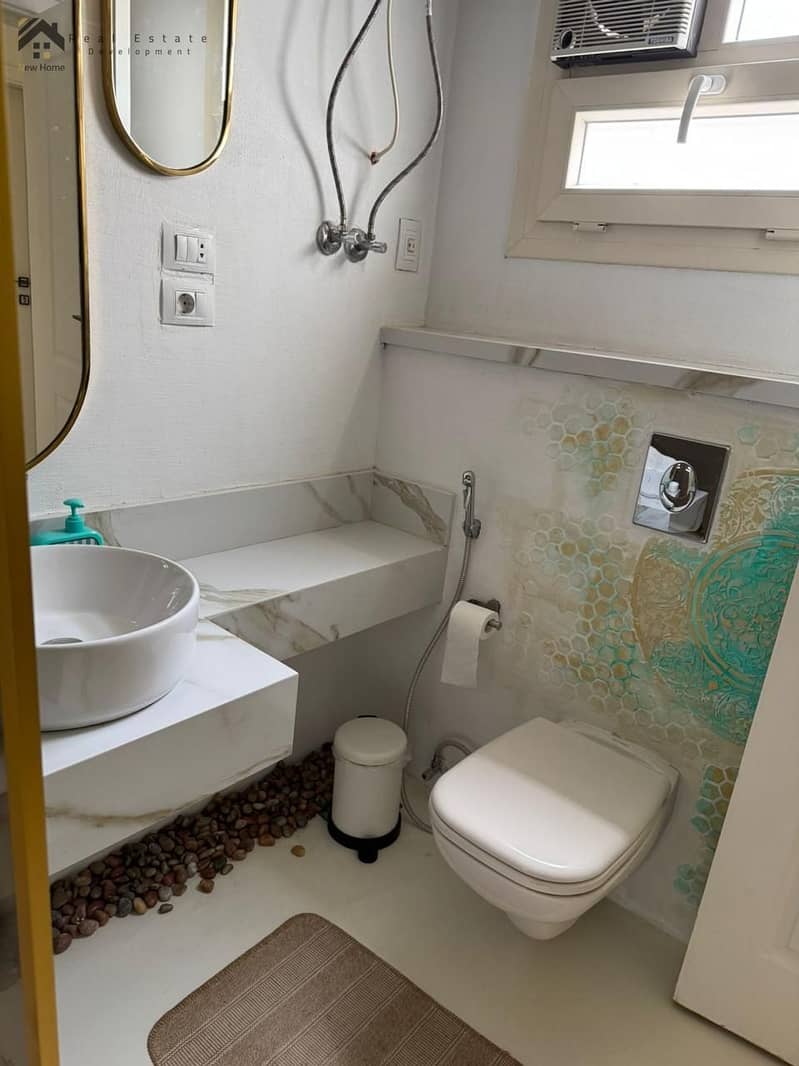 7 WhatsApp Image 2025-12-06 at 13.24. 22_103cfa9f. jpg