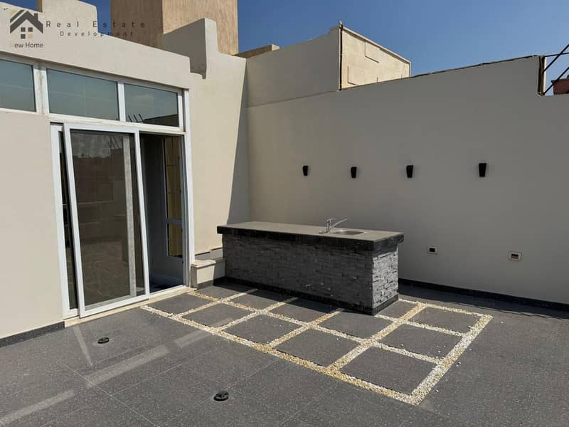 14 WhatsApp Image 2025-12-06 at 13.24. 23_5282cd24. jpg