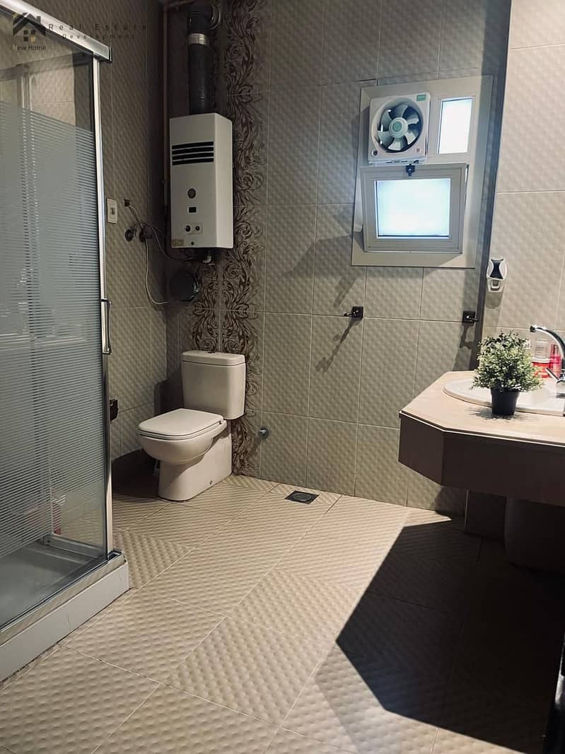 6 WhatsApp Image 2025-12-06 at 13.41. 54_c6ac4727. jpg