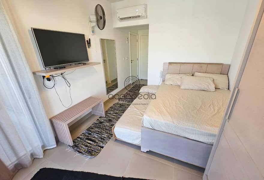 5 7ea85ae2-e253-44b3-a0ac-f98911c5ddcd. jpg