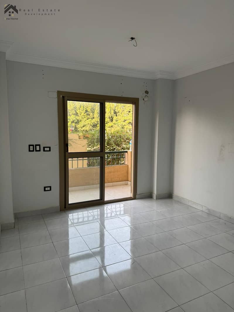 3 WhatsApp Image 2025-12-06 at 14.32. 26_372ef996. jpg