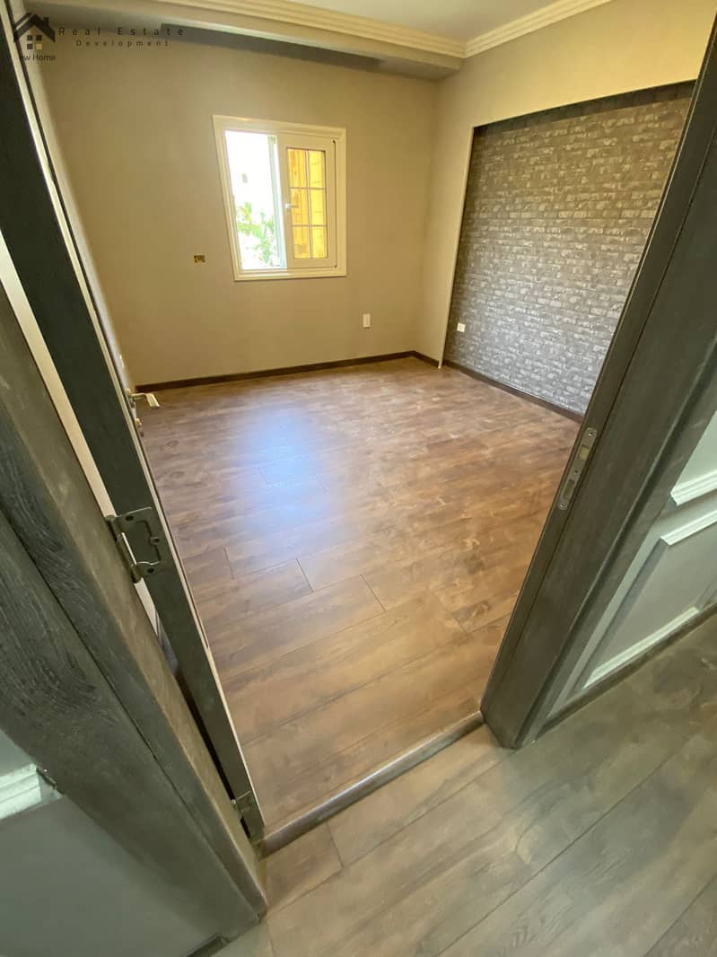 8 WhatsApp Image 2025-10-08 at 16.48. 46_f4f71724. jpg