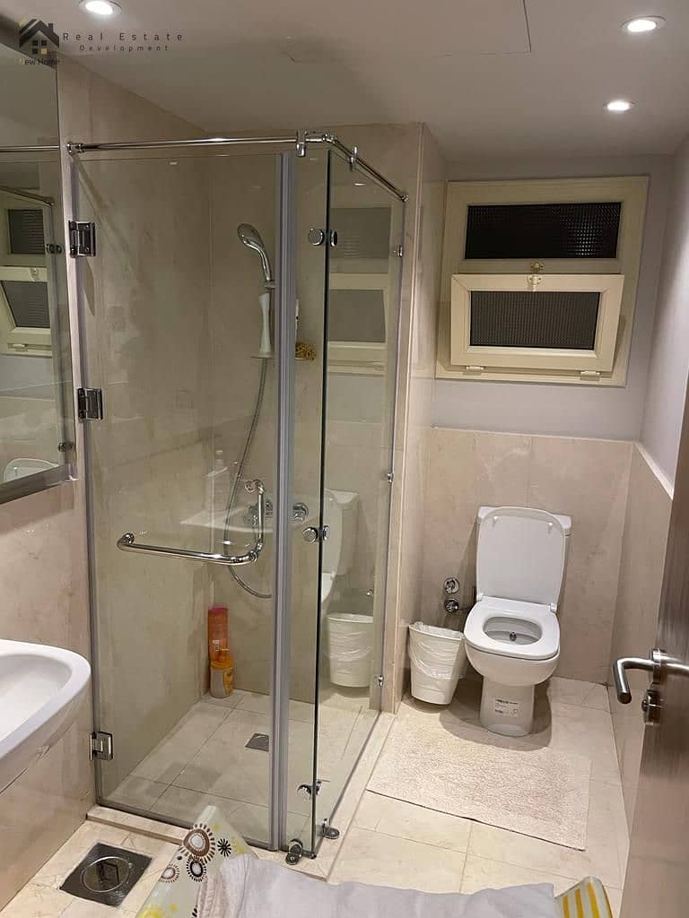 6 WhatsApp Image 2025-10-09 at 14.21. 58_ac4d8bca. jpg