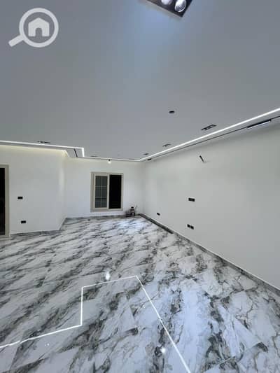 3 Bedroom Apartment for Sale in Sheikh Zayed, Giza - WhatsApp Image 2025-12-07 at 1.30. 37 PM (3). jpeg 3 Bedroom Apartment for Sale in Sheikh Zayed, Giza - WhatsApp Image 2025-12-07 at 1.30. 37 PM (3). jpeg