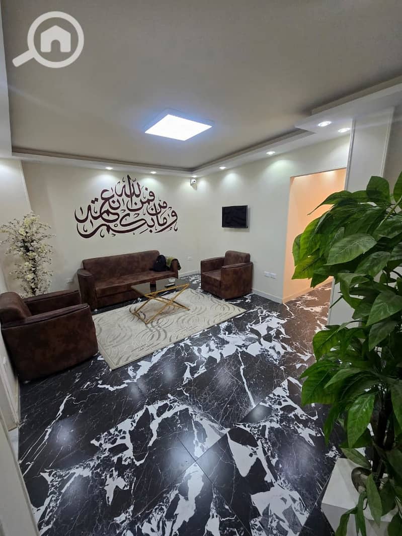 3 74983dbe-b1fc-4afc-abd0-74e60ea76d66. jpg