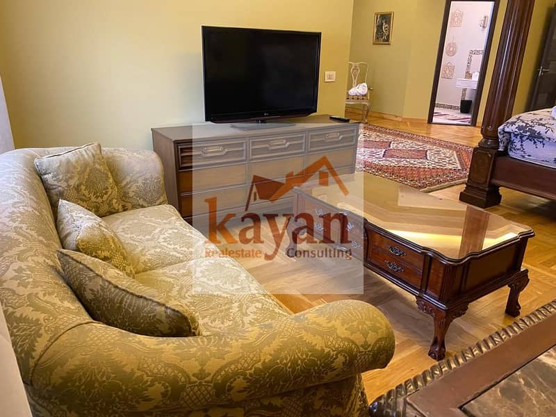 18 0696ca80-cf2e-42cf-8047-4391d69c09ac. jpg