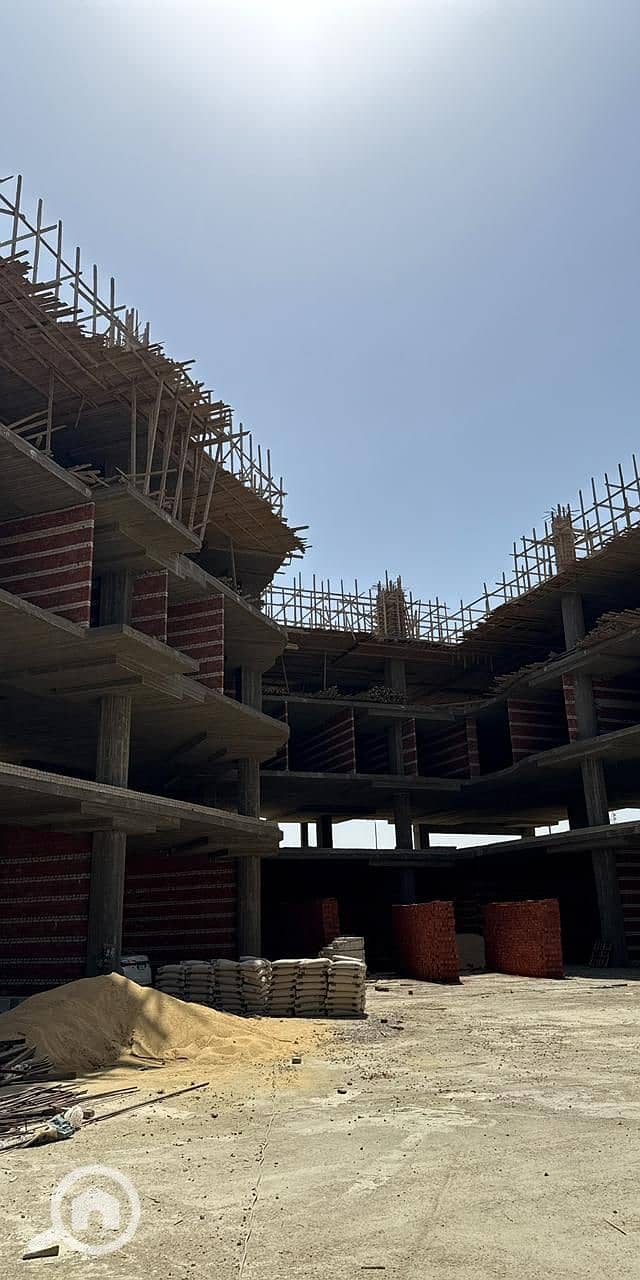 6 b9ade7e7-d5b1-4b10-8ae4-6aae99401f39. jpg