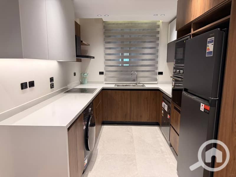 5 WhatsApp Image 2025-12-07 at 10.54. 35 AM. jpeg