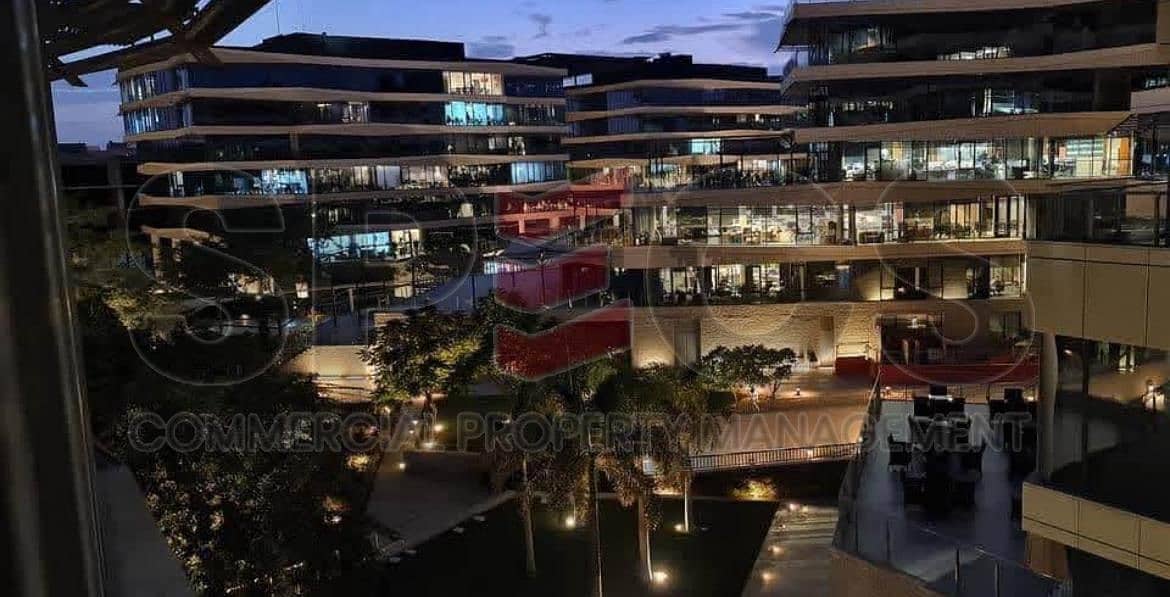 3 f0f8b26f-2efe-45af-9514-5509ac04ad9a. jpg