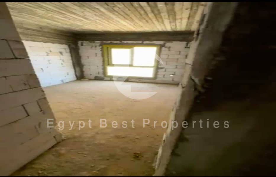 9 60e7098d-1d91-4833-99ac-b3e19b94cbfe. jpeg