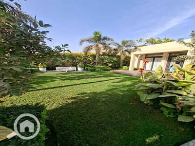 6 Bedroom Villa for Sale in 6th of October, Giza - 98f60217-5e40-40d2-a811-0d679450cfe9. jpg