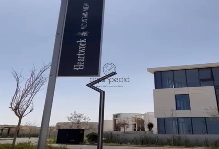 6 f27d52ab-618e-4e35-943e-080cab4c3aca. jpg