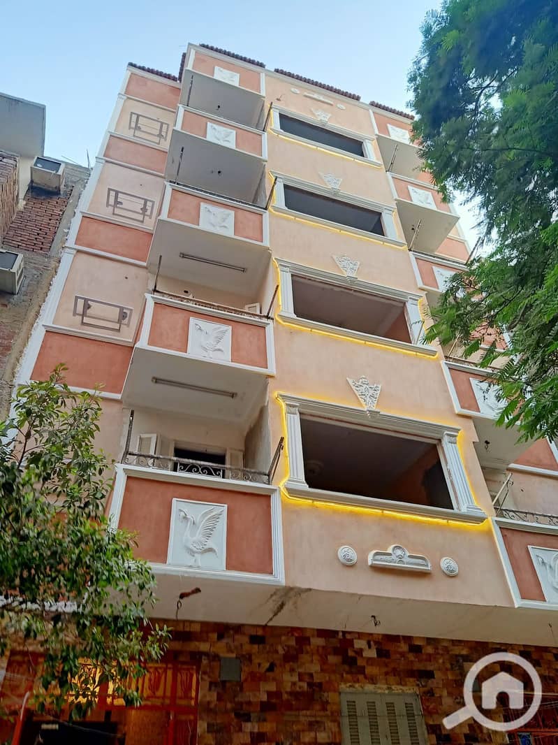 2 37b7647b-3f03-4607-bfe8-edd3a9464207. jpg