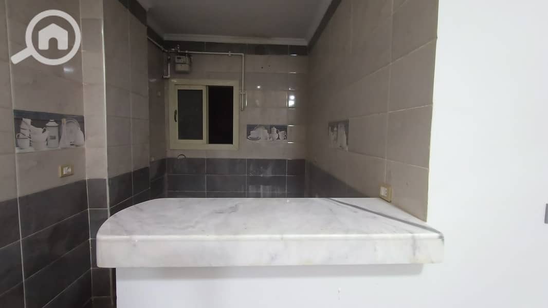 5 0a09c0e7-d44f-409a-9e2c-67af8cbaa873. jpg