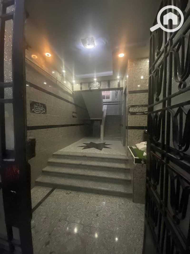 8 b1e5064c-fe8a-4597-b528-15528afc2222. jpg