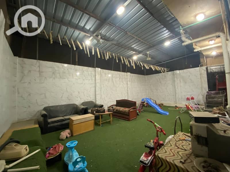 9 831b72ee-0b6f-41be-b91b-a3d49f53ce12. jpg