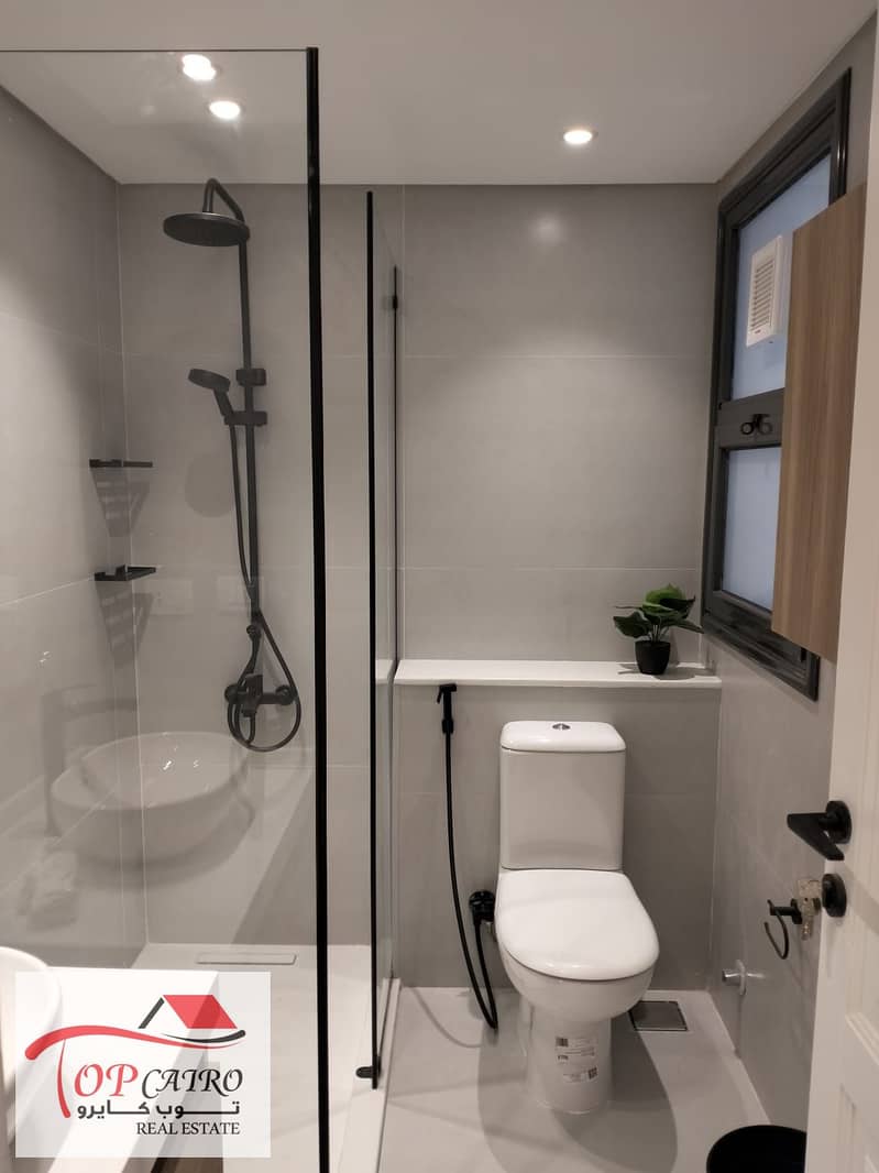 4 WhatsApp Image 2025-12-07 at 1.32. 39 PM. jpeg