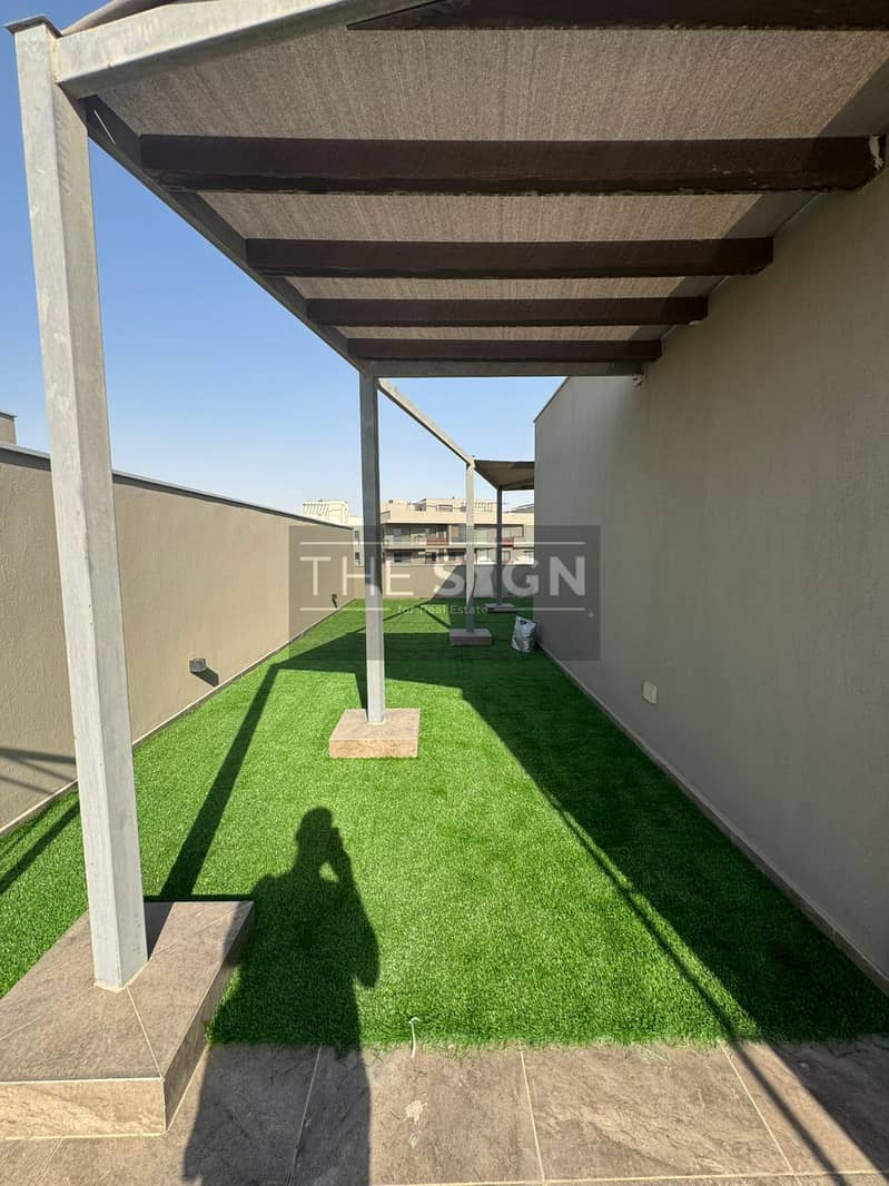 4 WhatsApp Image 2025-12-07 at 13.59. 07. jpeg