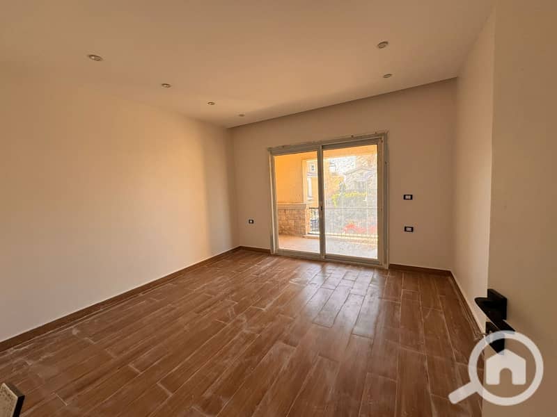 3 WhatsApp Image 2025-12-07 at 12.26. 41 (1). jpeg