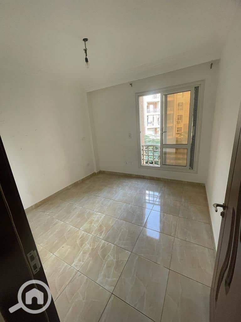 6 صورة واتساب بتاريخ 1447-06-15 في 16.18. 32_3745659f. jpg