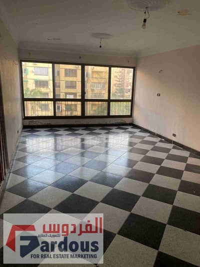 شقة 2 غرفة نوم للايجار في سموحة، الإسكندرية - IMG-20251207-WA0000. jpg
