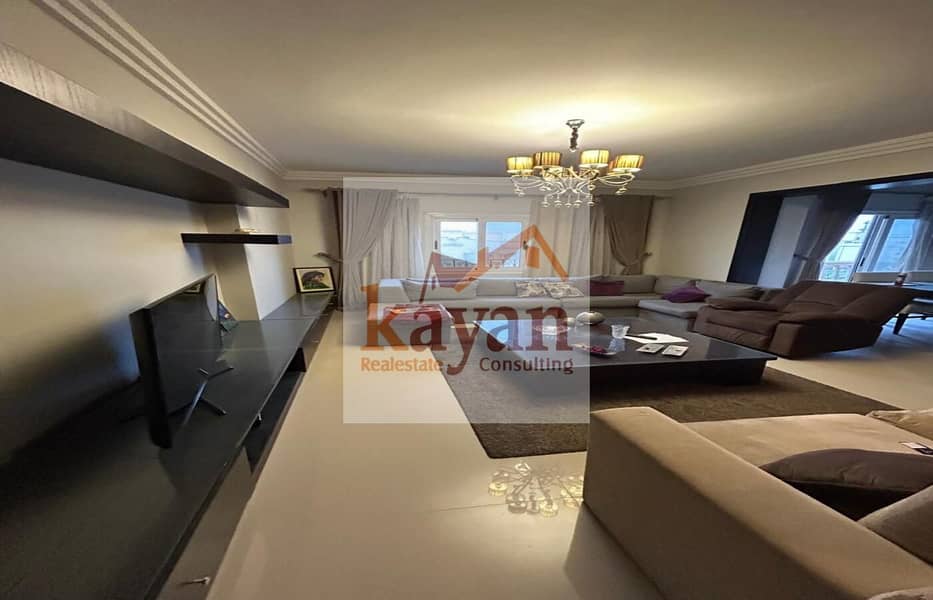 5 7b5c8f29-0b5b-4a94-bc13-fc91e540dfd1. jpg