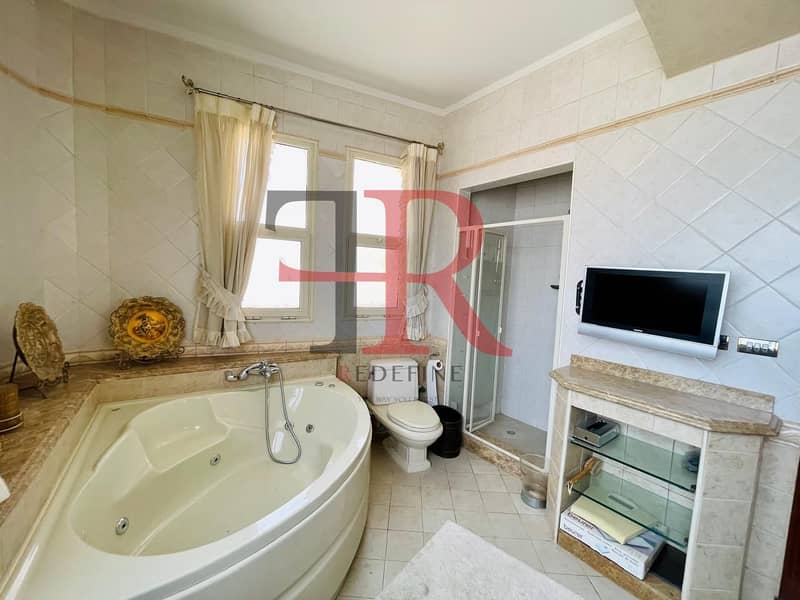 23 WhatsApp Image 2025-12-07 at 2.07. 58 PM (1). jpeg