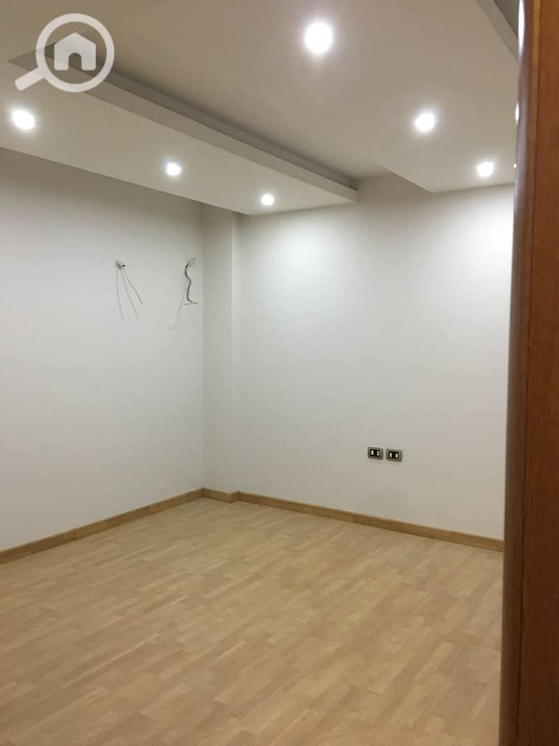 2 صورة واتساب بتاريخ 1447-06-15 في 16.20. 57_0178ae3d. jpg