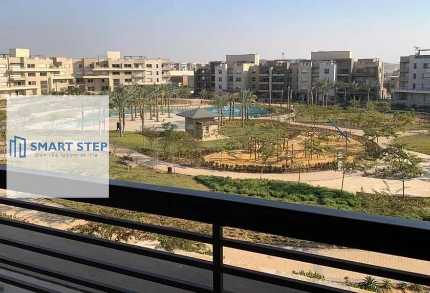 4 8113571-b8f50o. jpg