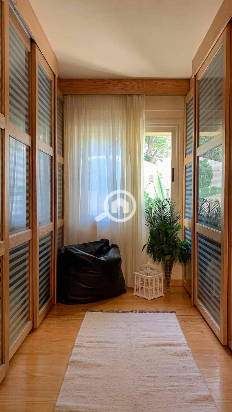 21 9f781295-b3a9-429d-b90c-d0bf40e15fdc. jpg