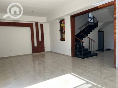 فیلا 4 غرف نوم للايجار في القاهرة الجديدة، القاهرة - WhatsApp Image 2025-12-06 at 5.53. 45 PM (2). jpeg