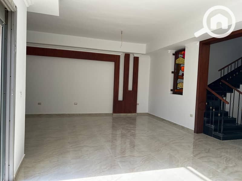 10 WhatsApp Image 2025-12-06 at 5.53. 46 PM. jpeg