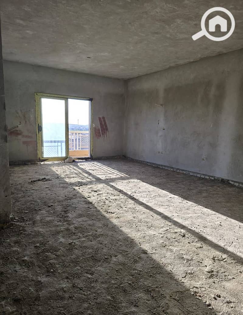 11 WhatsApp Image 2024-11-20 at 11.28. 08_e27bf8a1. jpg