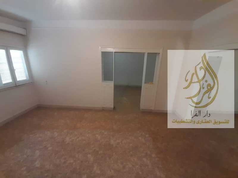 4 WhatsApp Image 2025-12-06 at 4.05. 20 PM (2). jpeg