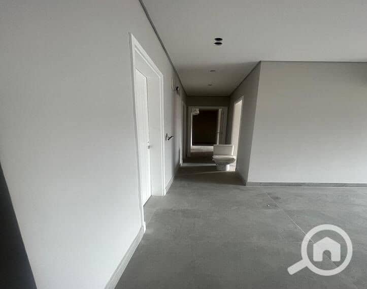 11 WhatsApp Image 2024-09-24 at 14.50. 19_8c2f56bd. jpg