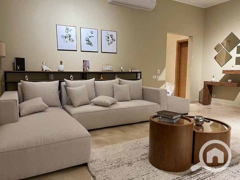 16 b0ced44a-98c3-46d8-8ff9-d8b6ca273501. jpg