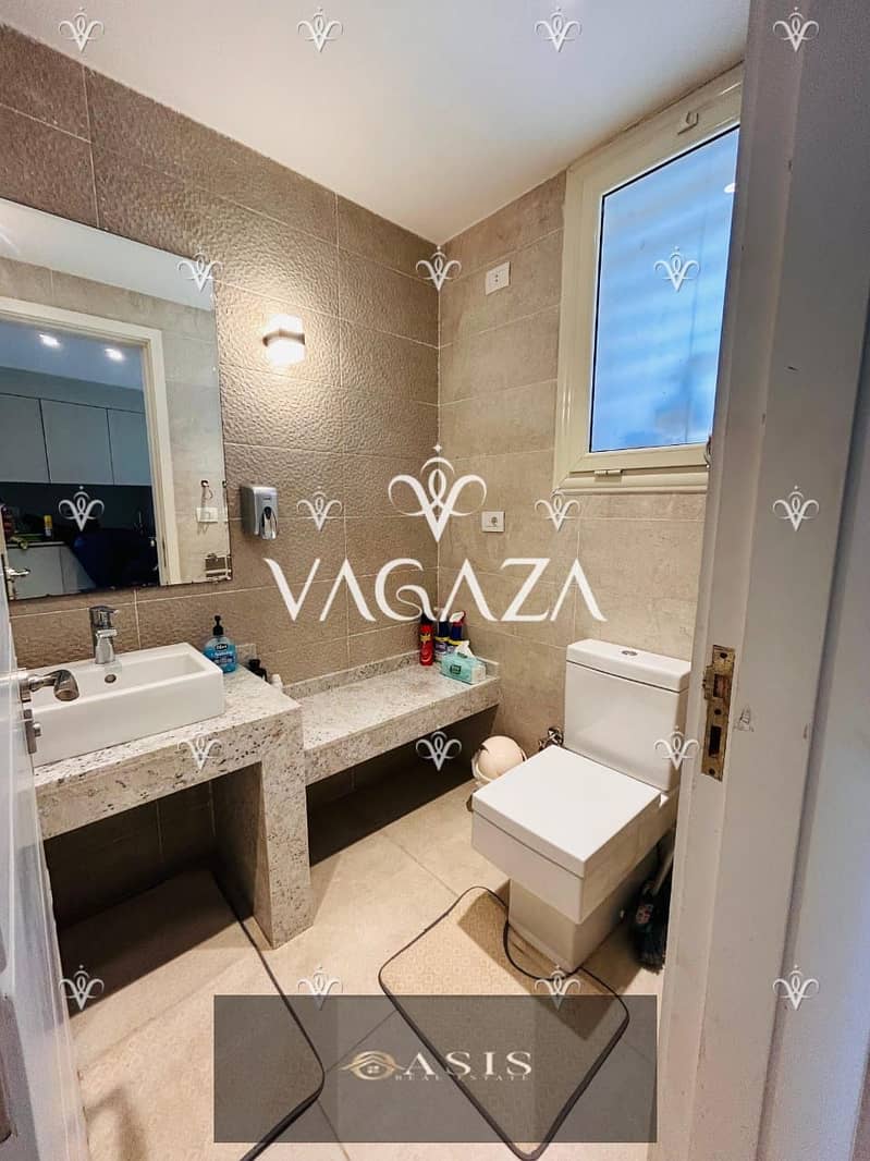 6 34d98de5-f3a1-4f2e-be49-07720906f127. jpg