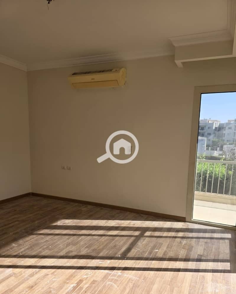 6 WhatsApp Image 2025-09-29 at 17.14. 55_d9b8104f. jpg